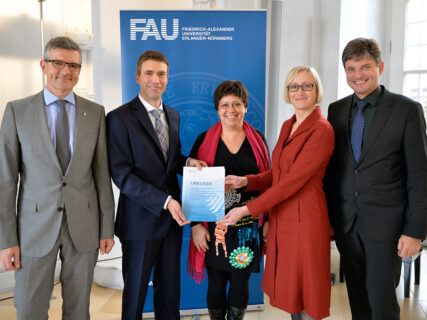 Zum Artikel "Ten million for better teaching at FAU"